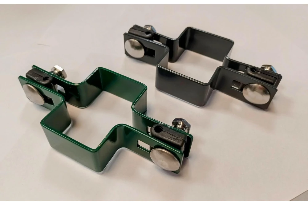 Kép 2/2 - Kerítés rögzítő bilincs 60x40mm-es oszlophoz – köztes