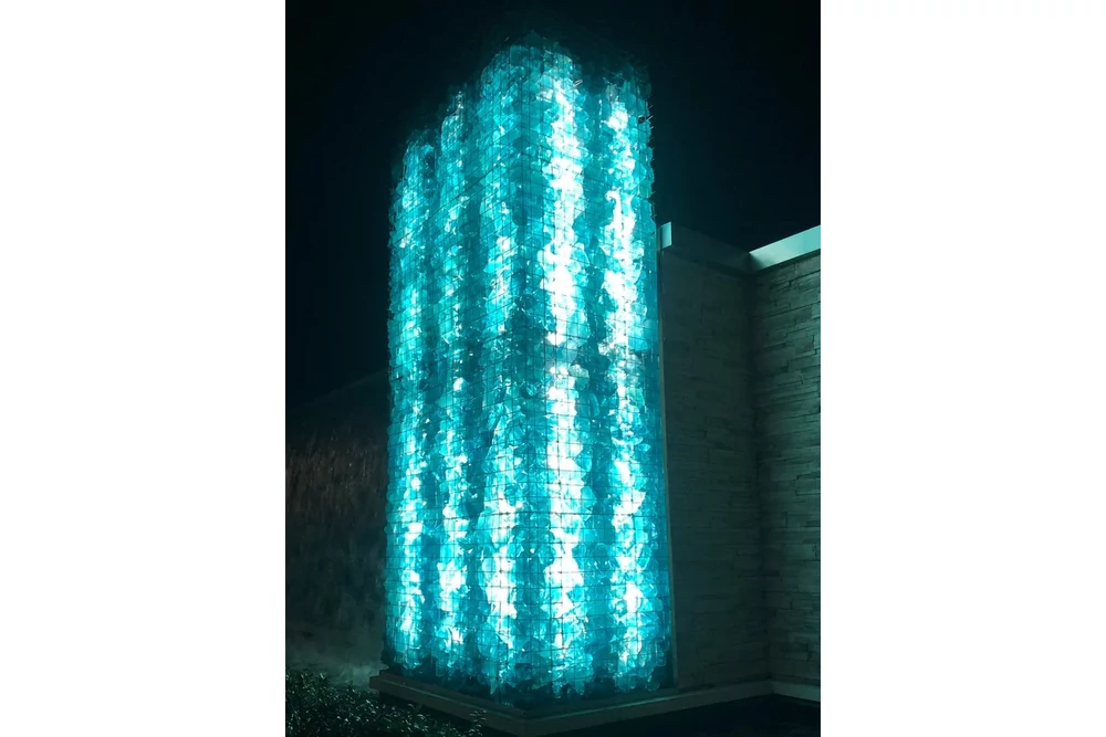 Kép 12/24 - OCEAN BLUE ÜVEGSZIKLA, ÓCEÁN KÉK (8-15 CM) (1000 KG)