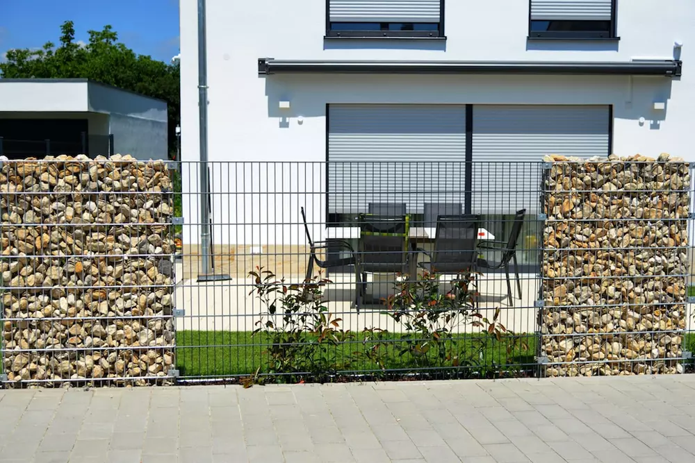 Kép 4/4 - Gabion kerítésfal (betonozható), szürke (2500 x 2030 x 190 mm)