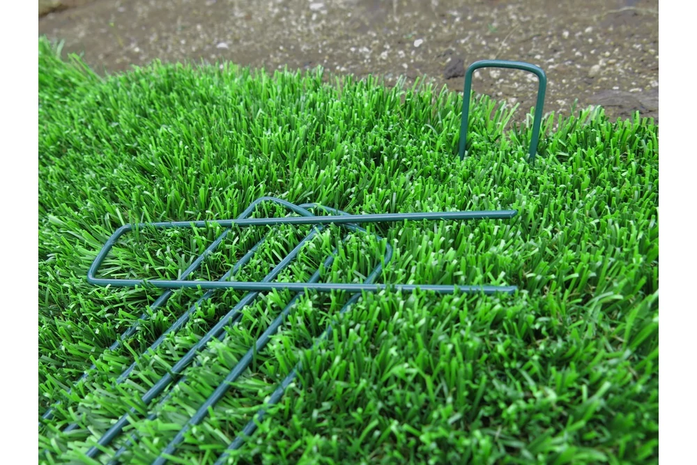 Kép 2/2 - FÉM LESZÚRÓ-RÖGZÍTŐ TÜSKE, ZÖLD (17 CM) (10DB/CSOMAG)