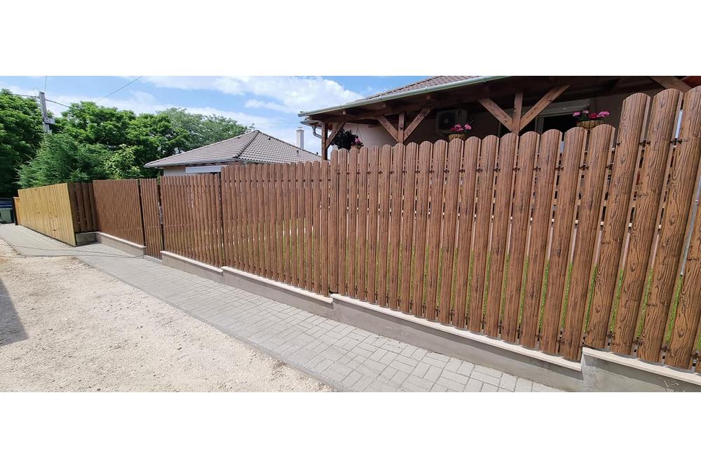 T15 DAKO HILL ÍVES ACÉL KERÍTÉSLÉC, fényes, antracitszürke (RAL 7016), zensteel (1500 x 110 x 0,40 - 0,55 mm) KÉTOLDALAS T15 DAKO HILL ÍVES ACÉL KERÍTÉSLÉC, fényes, antracitszürke (RAL 7016), zensteel (1500 x 110 x 0,40 - 0,55 mm) KÉTOLDALAS