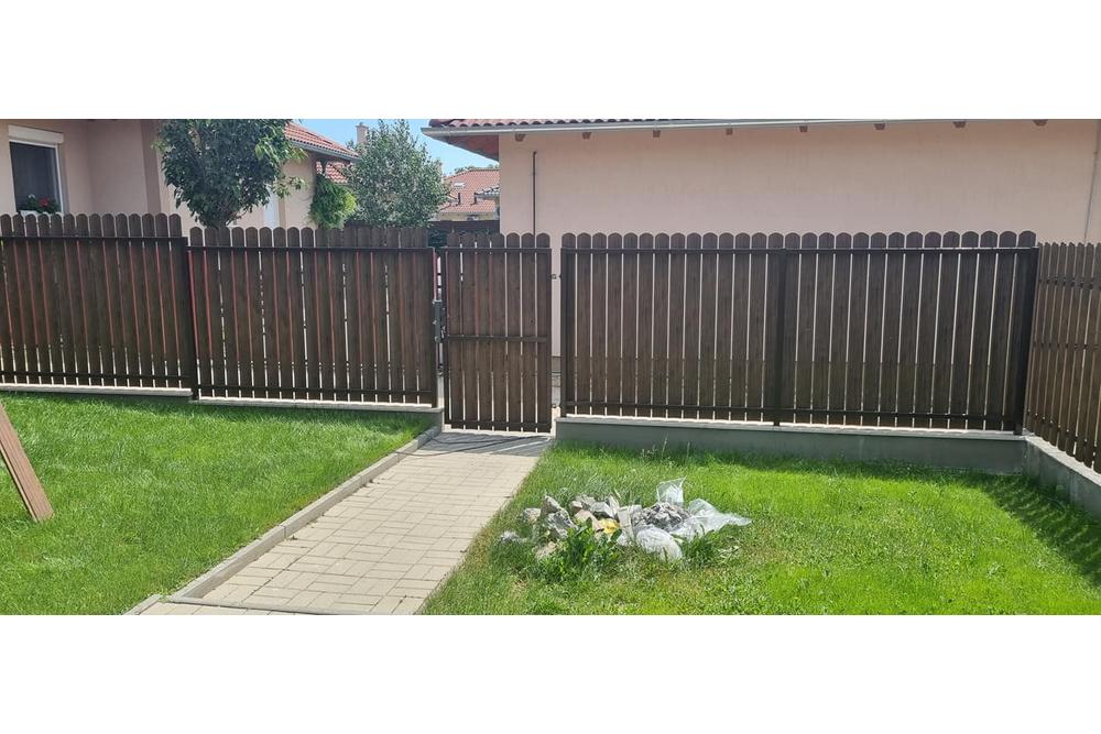 T15 DAKO HILL ÍVES ACÉL KERÍTÉSLÉC, fényes, antracitszürke (RAL 7016), zensteel (1500 x 110 x 0,40 - 0,55 mm) KÉTOLDALAS T15 DAKO HILL ÍVES ACÉL KERÍTÉSLÉC, fényes, antracitszürke (RAL 7016), zensteel (1500 x 110 x 0,40 - 0,55 mm) KÉTOLDALAS