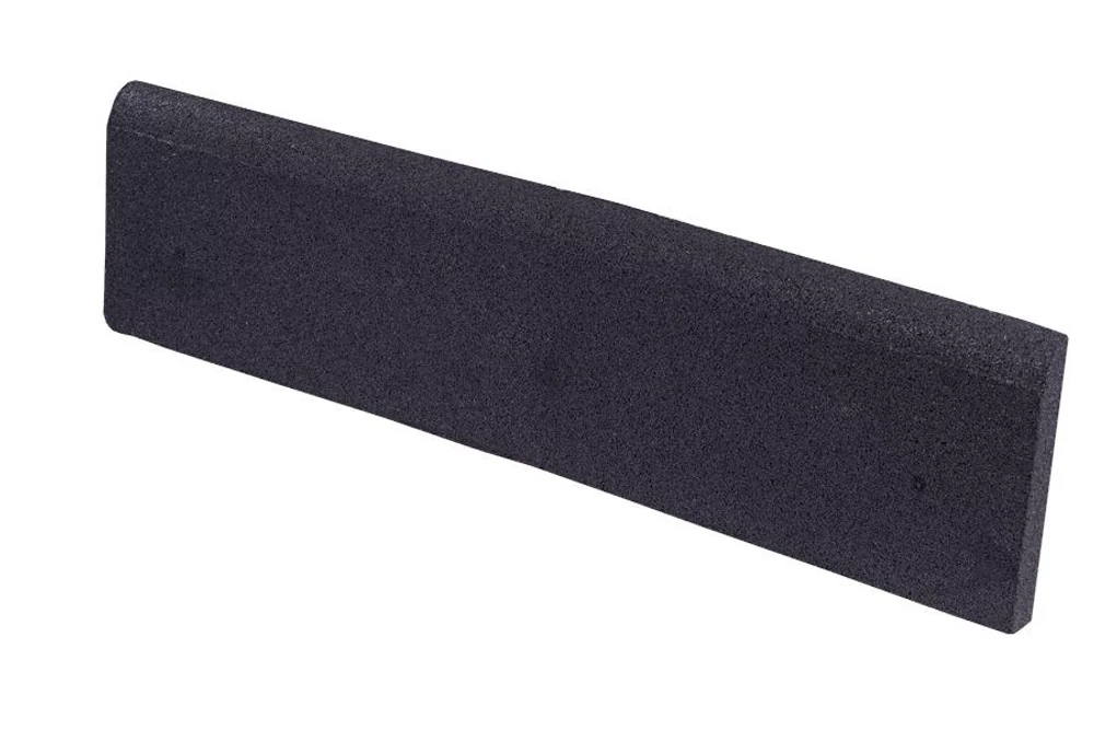 GUMILAP SZEGÉLY, FEKETE,  (4X100X25CM)