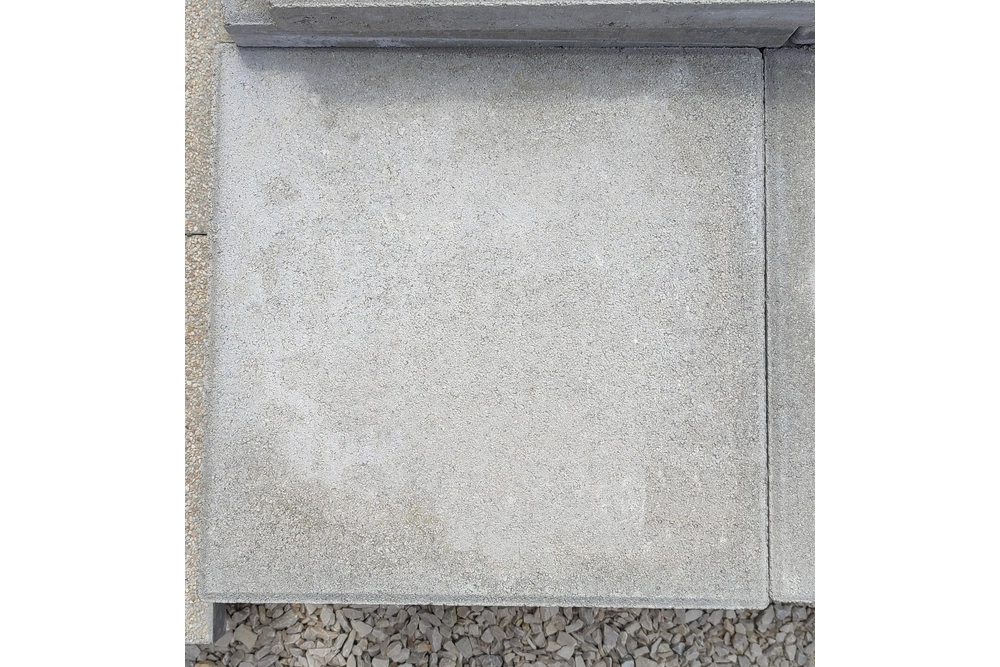 Kép 2/2 - Járdalap, sima felületű, szürke, egom-kő (40 x 40 x 5,5 cm)