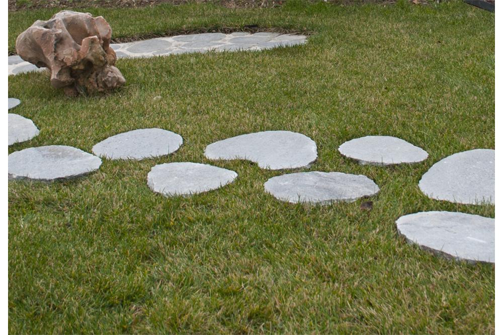 Görög Szabálytalan Tipegő, szürke ( kb.: 30x30-3-5 cm ) Görög Szabálytalan Tipegő, szürke ( kb.: 30x30-3-5 cm )