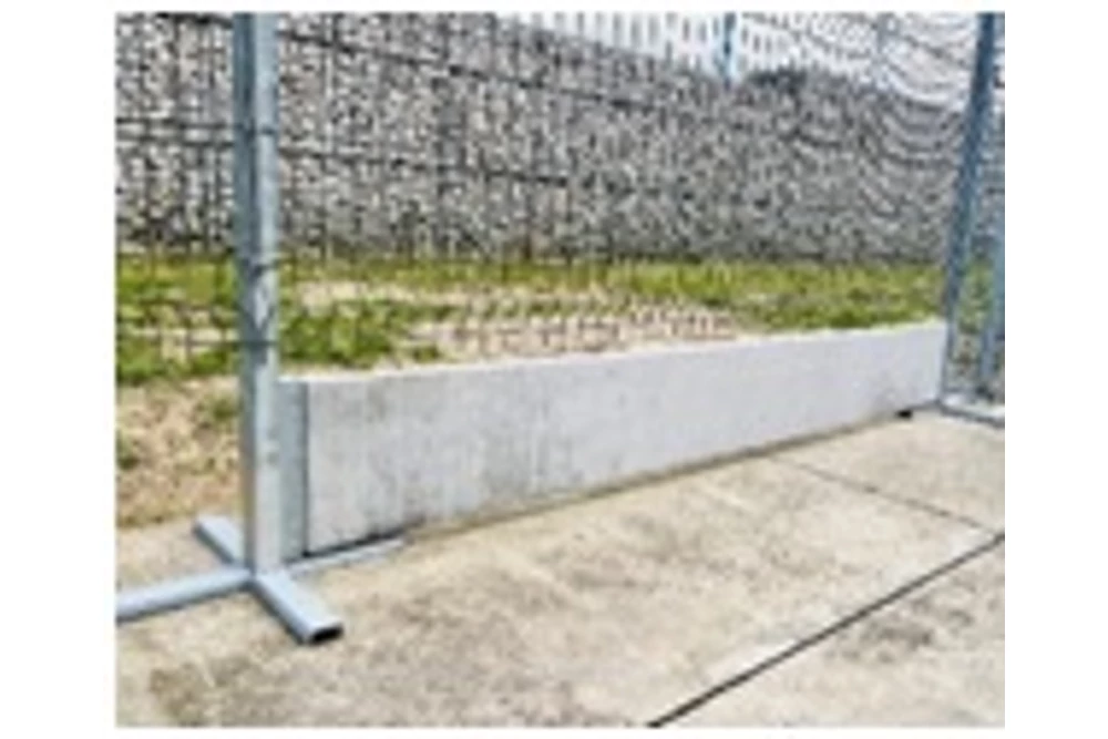 Kép 2/2 - Sima köztes betonelem (2450x500x50 mm)