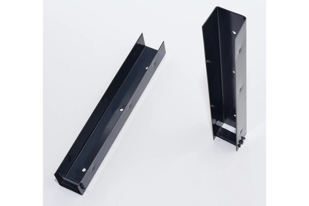 Kép 1/2 - Festett U profil betonpanelhez ( 40x300 mm)