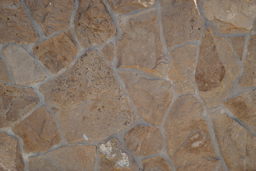 Homokkő szabálytalan kő lapok (normál) (vastagság 2-3 cm)