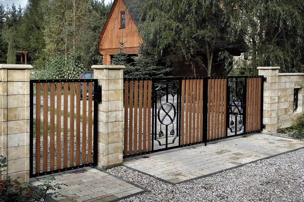 BRADSTONE TRAVERO FALRENDSZER, NORMÁLKŐ, BEIGE, SEMMELROCK (40X20X15 CM)