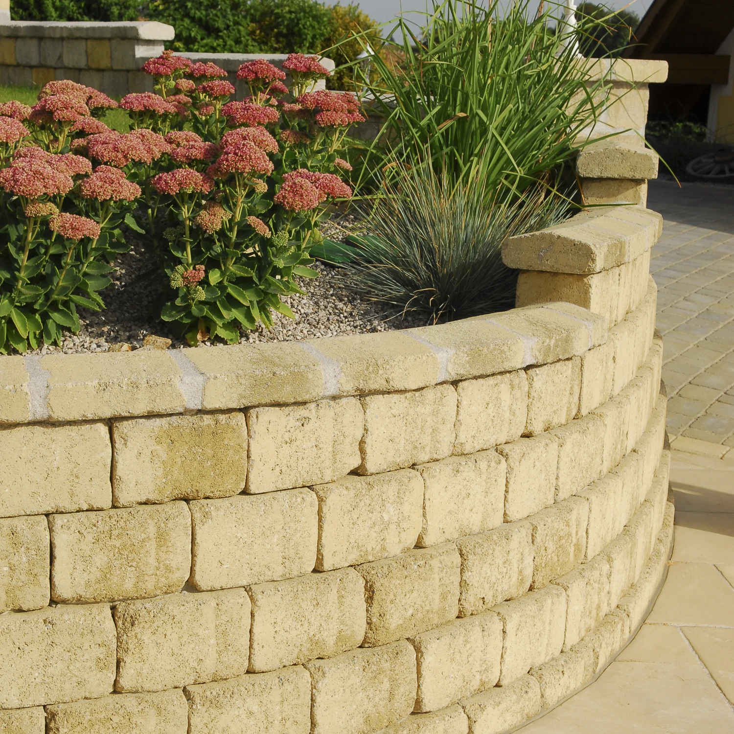 TEGULA FALKŐ ANTIK, FEDLAP, HOMOKKŐ, WEISSENBÖCK (24,4X23X9 CM)